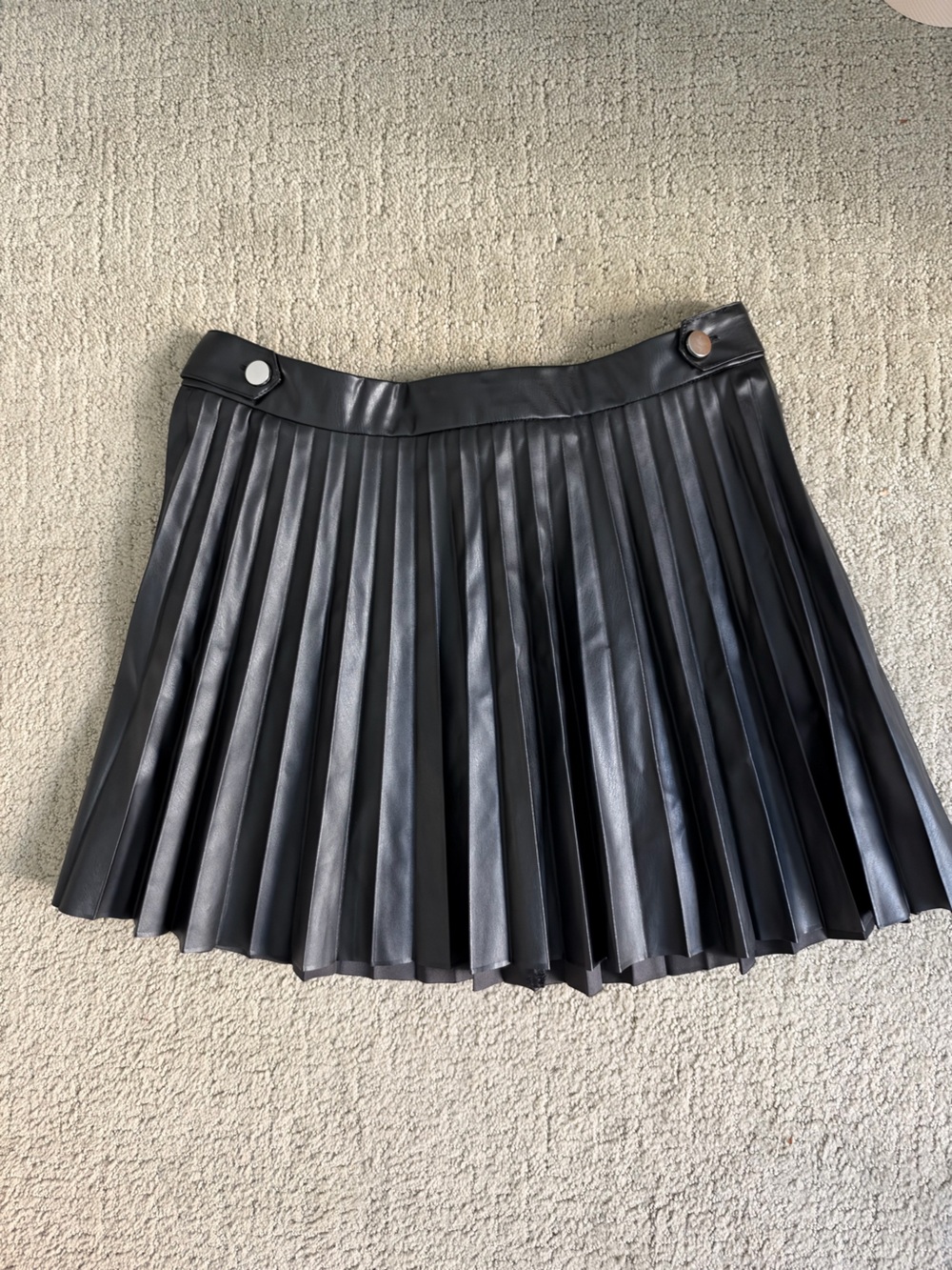 Fashion Nova Black Faux Leather Pleated Skirt
